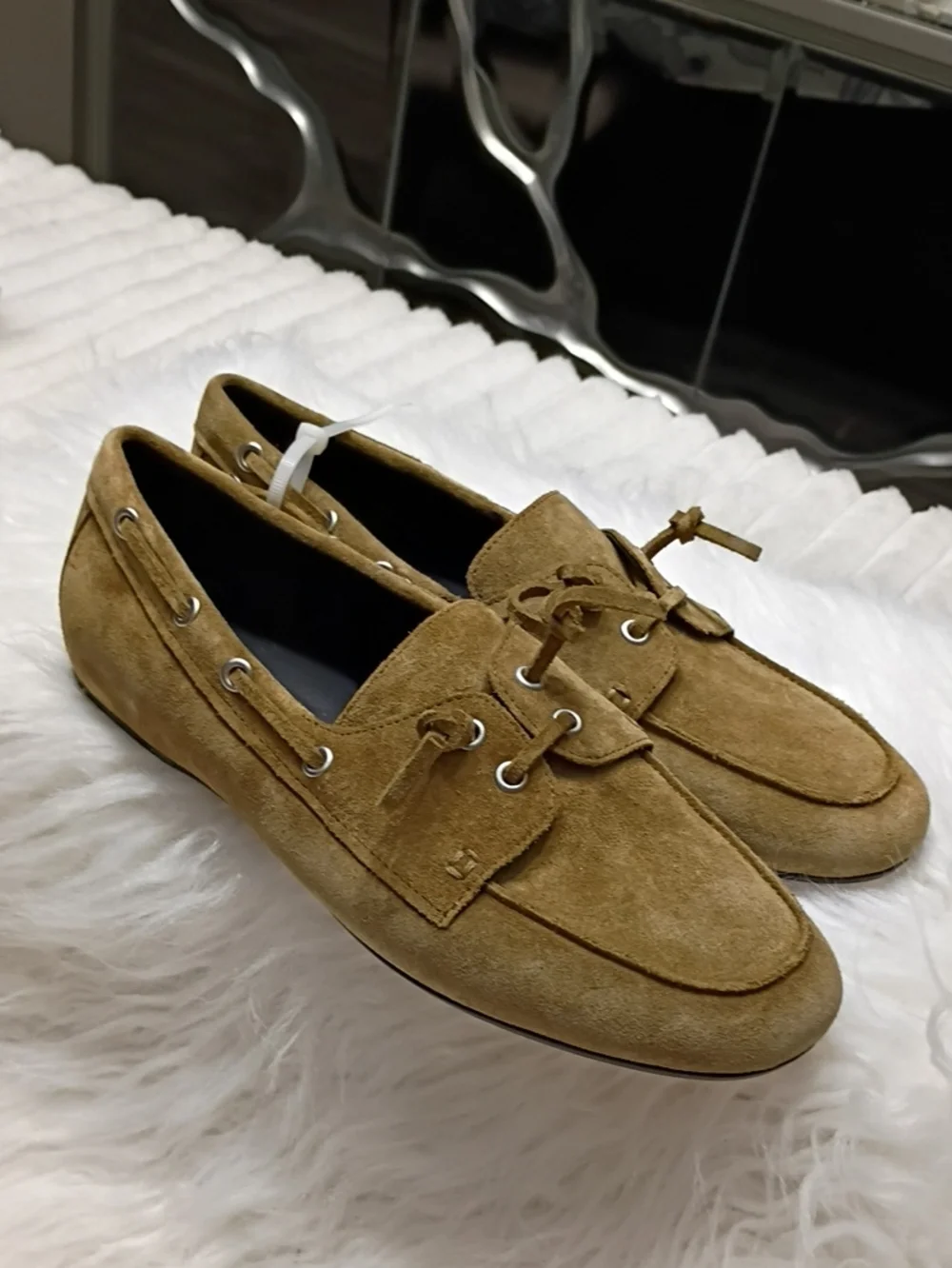 Vince Marin Women's Suede Slip On Boat Shoes Size 7